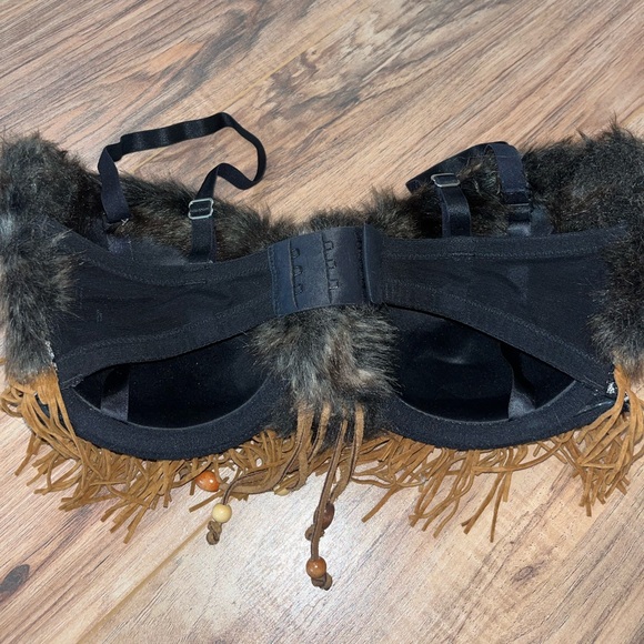 Pocahontas top - Picture 3 of 3